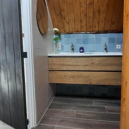 Rustiek לינה וארוחת בוקר אנדייק