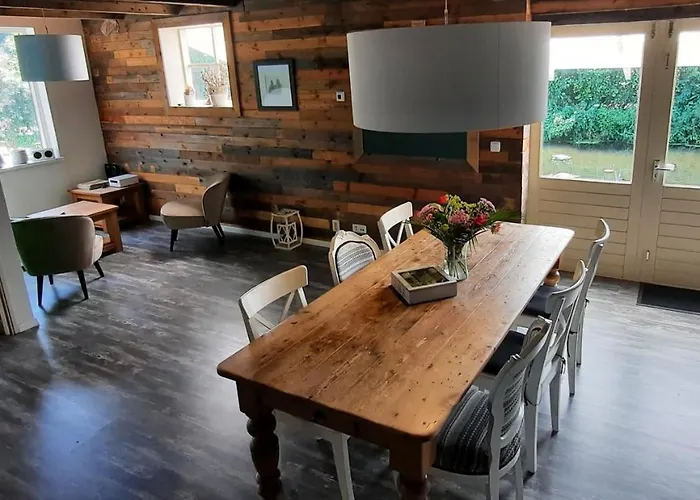 ベッド・アンド・ブレックファスト Rustiek